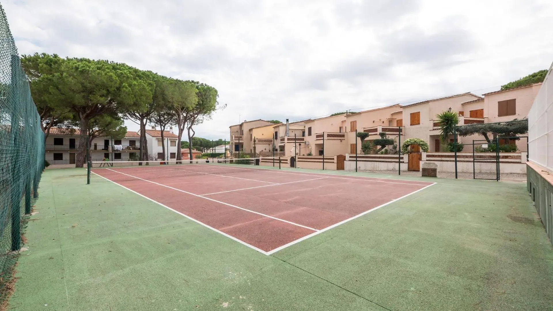 Apartment With Community Pool For 4 People - Riells Area L'Escala Spain